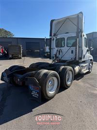 2016 Freightliner CASCADIA