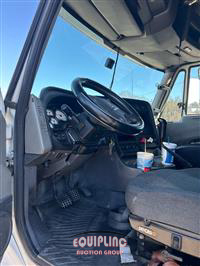 2012 International LF687