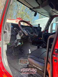 2018 International LT625 T/A 6x4 MID ROOF TRUCK T