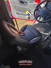 2018 International LT625 T/A 6x4 MID ROOF TRUCK T