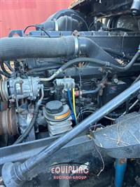 2018 VOLVO TRUCK VNL42T S/A MID ROOF TRUCK TRAC