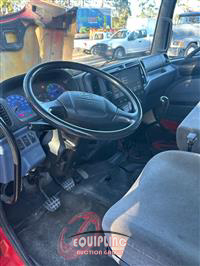 2005 Hino 268 S/A DUMP TRUCK