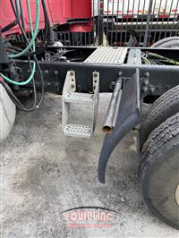 2017 International Prostar+ 122