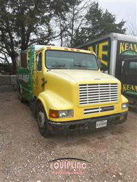 1999 International 4500/4700 LPX