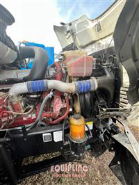 2015 Mack CXU613 AUTO DAYCAB