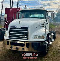 2015 Mack CXU613 AUTO DAYCAB
