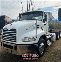 2015 Mack CXU613 AUTO DAYCAB
