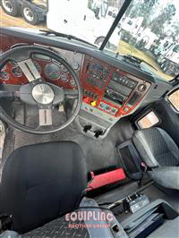 2015 Mack CXU613 AUTO DAYCAB