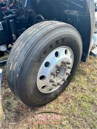 2015 Mack CXU613 AUTO DAYCAB