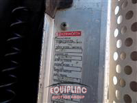 2005 Kenworth T800 T/A 6X4 DAY CAB TRUCK TRA