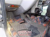 2007 Peterbilt 386 T/A 6X4 SLEEPER TRUCK TRAC