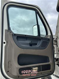 2016 Freightliner CASCADIA