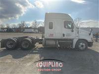 2015 Freightliner CASCADIA