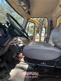 2018 Freightliner M2