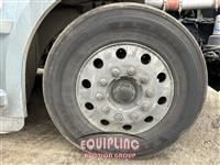 2021 Freightliner CASCADIA