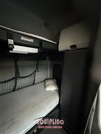 2021 Freightliner CASCADIA