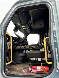 2021 Freightliner CASCADIA