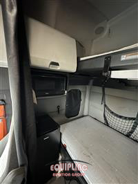 2021 Freightliner CASCADIA