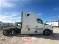 2020 Freightliner CASCADIA