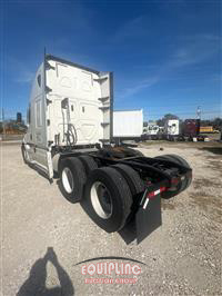 2020 Freightliner CASCADIA