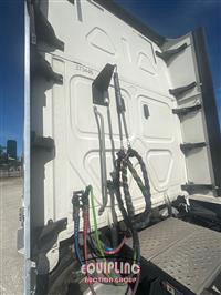 2020 Freightliner CASCADIA