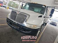 2018 International 4300 4X2 BOX TRUCK