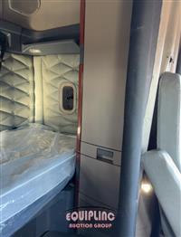 2019 Freightliner CASCADIA