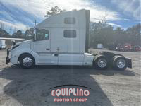 2023 VOLVO TRUCK VNL860