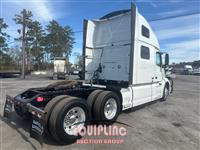 2023 VOLVO TRUCK VNL860