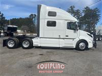 2023 VOLVO TRUCK VNL860