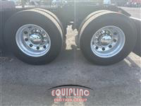 2023 VOLVO TRUCK VNL860