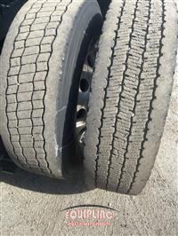 2023 VOLVO TRUCK VNL860