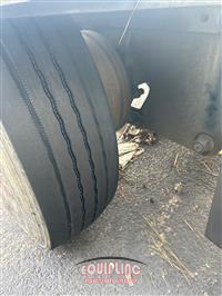 2015 Ottawa S/A4X2YARD SPOTTER