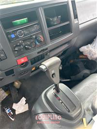 2014 Isuzu NPR S/A 4X2 17FT BOX TRUCK