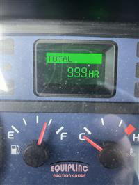 2010 Hino 268 4X2 S/A BOX TRUCK