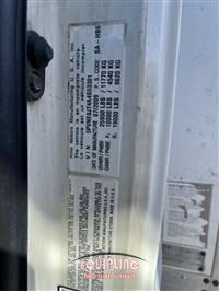 2010 Hino 268 4X2 S/A BOX TRUCK