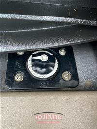 2015 Freightliner CASCADIA 6X4 T/A SLEEPER TRUCK