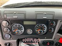 2015 Freightliner CASCADIA 6X4 T/A SLEEPER TRUCK