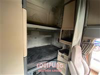 2015 Freightliner CASCADIA 6X4 T/A SLEEPER TRUCK