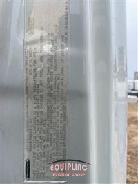 2015 Freightliner CASCADIA 6X4 T/A SLEEPER TRUCK