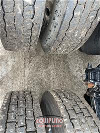 2019 Kenworth MODEL T880 6X4 T/A SLEEPER TRU