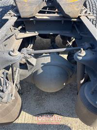 2019 Kenworth T680 T/A 6X4 SLEEPER TRUCK TRA