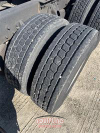 2019 Kenworth T680 T/A 6X4 SLEEPER TRUCK TRA