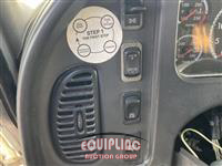 2007 Freightliner M2