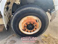 2007 Freightliner M2