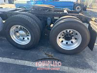 2018 Freightliner Cascadia CA125 DC 6X4 T/A DAY 