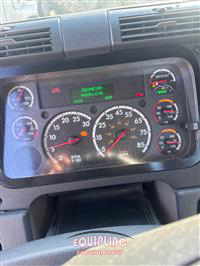 2018 Freightliner Cascadia CA125 DC 6X4 T/A DAY 