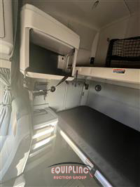 2022 Kenworth T680 T/A 6X4 SLEEPER TRUCK TRA