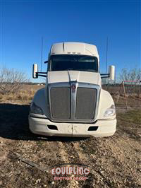 2022 Kenworth T680 T/A 6X4 SLEEPER TRUCK TRA