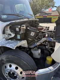 2015 Freightliner M2